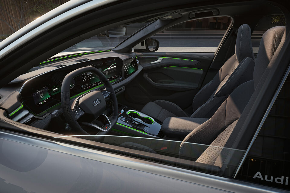 A6 Avant e-hybrid interieur1