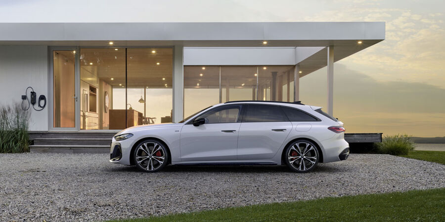 audi-a5-e-hybrid-avant-zijkant