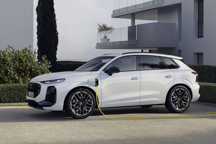 Audi Q3 - 1