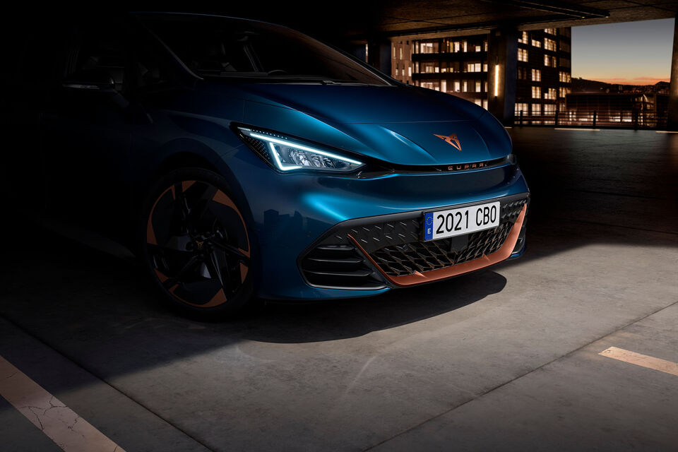 CUPRA Born - voorkant