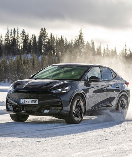 CUPRA Tavascan winter