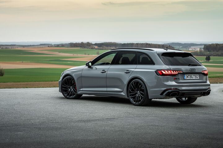 Audi RS 4 Avant - Exterieur