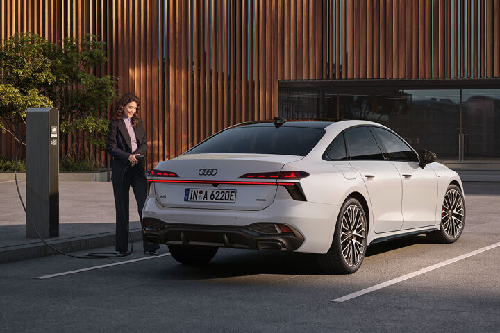 A6 Limousine e-hybrid rechtsachter laden