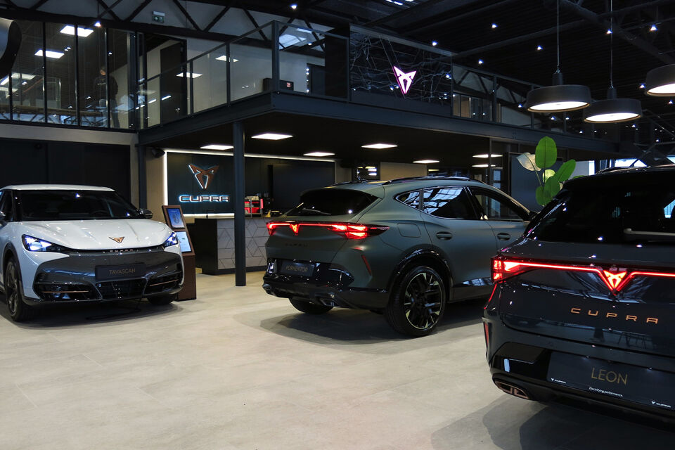 CUPRA Garage Utrecht Leon Formentor Tavascan