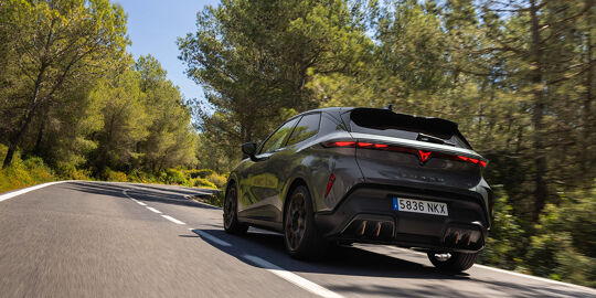CUPRA Raval - Hero Mobile