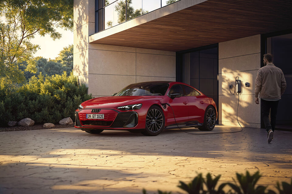 e-tron GT quattro LV rijdend