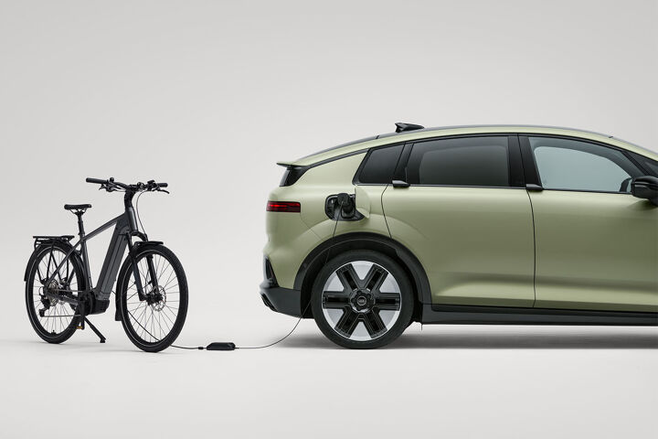 Audi A2 e-tron Vehicle to load fiets opladen