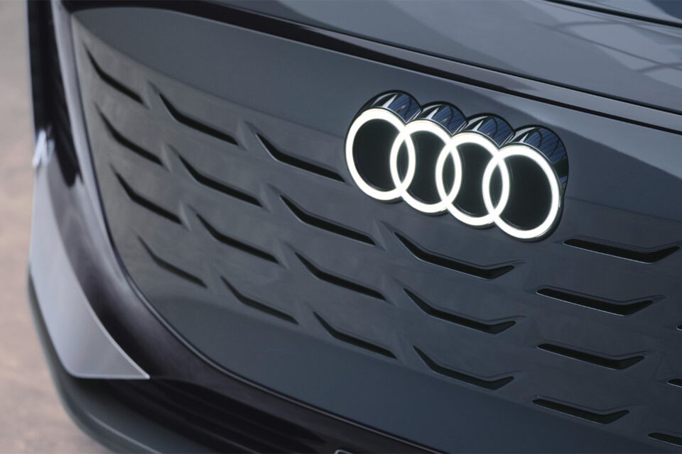 Audi A6 Avant e-tron concept logo