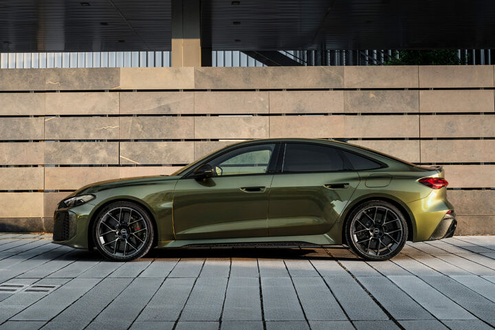 Audi RS 5 Limousine links
