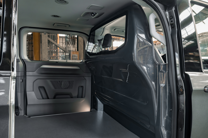 Caravelle eHybrid toCargo tussenschot