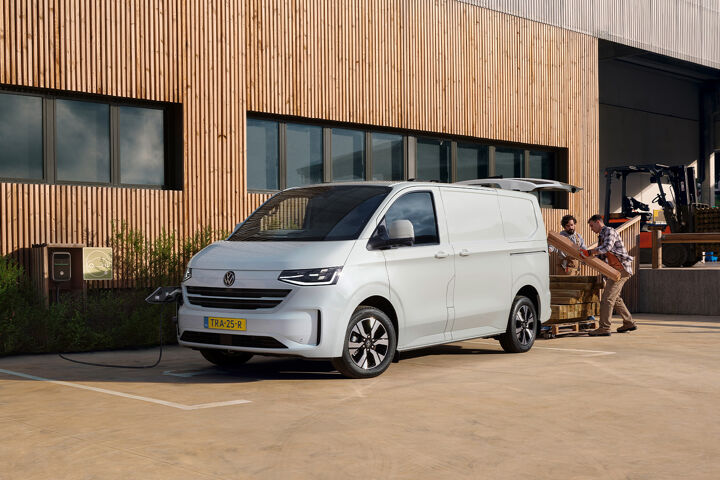 Transporter e-hybrid 2