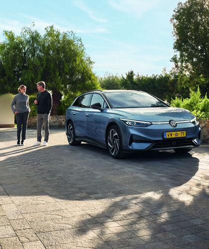 Volkswagen ID.7 Tourer - hero -2