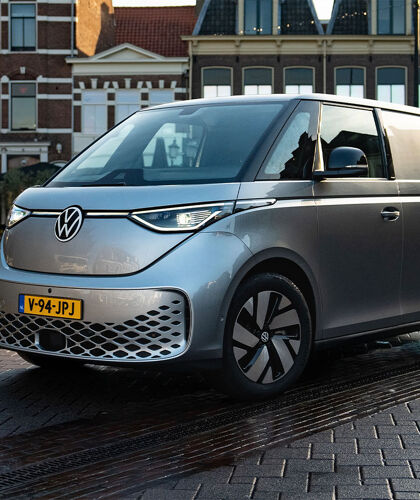 volkswagen-id-buzz-grijs-hero-mobiel