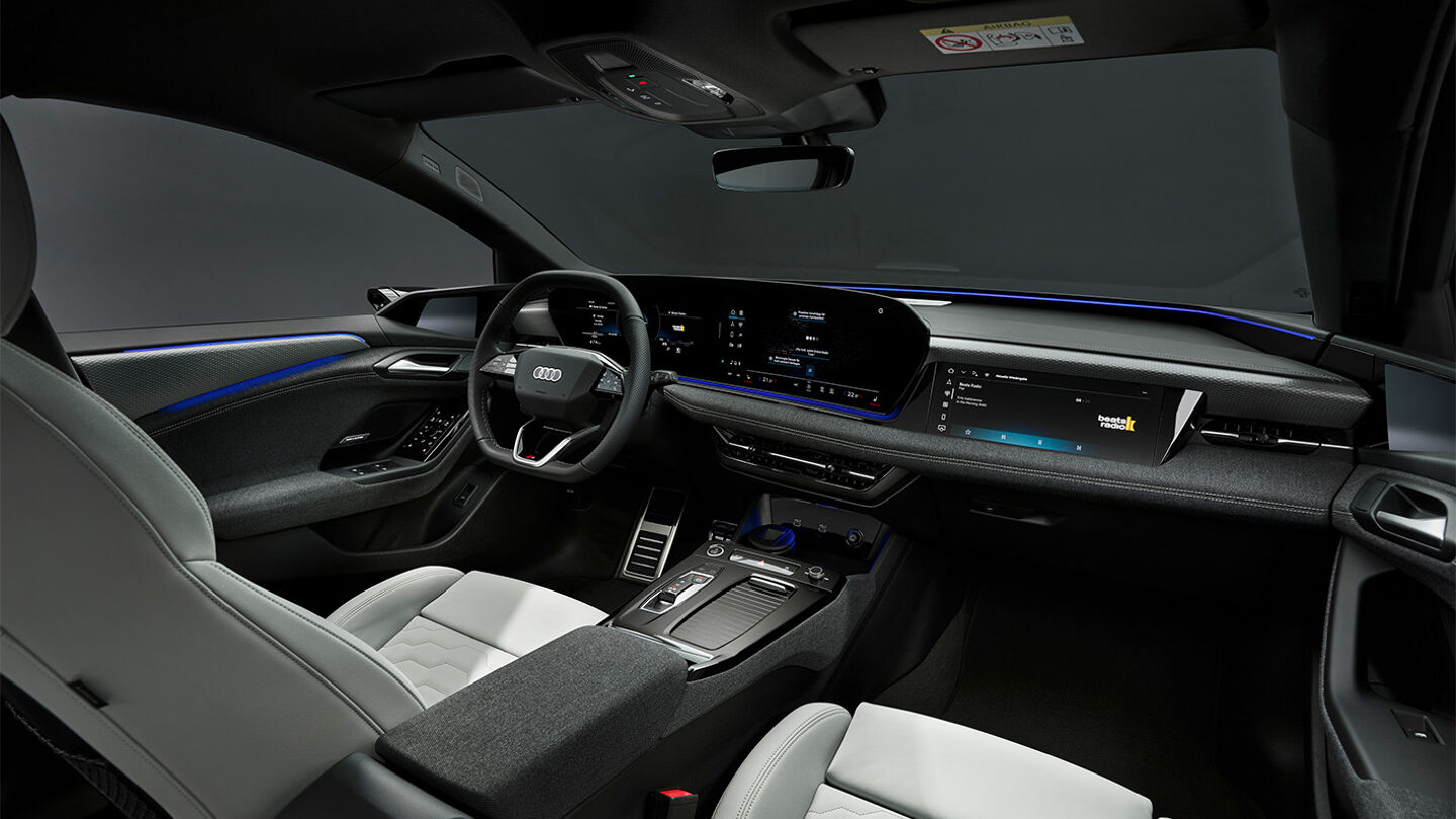 Audi A6 Avant e-tron dashboard