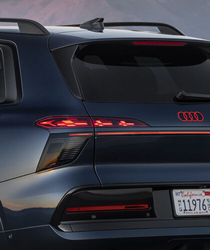 Audi q9 - hero mobile