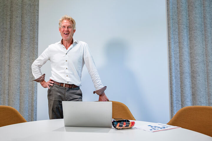 Bureau de Bont - Oscar Schneider