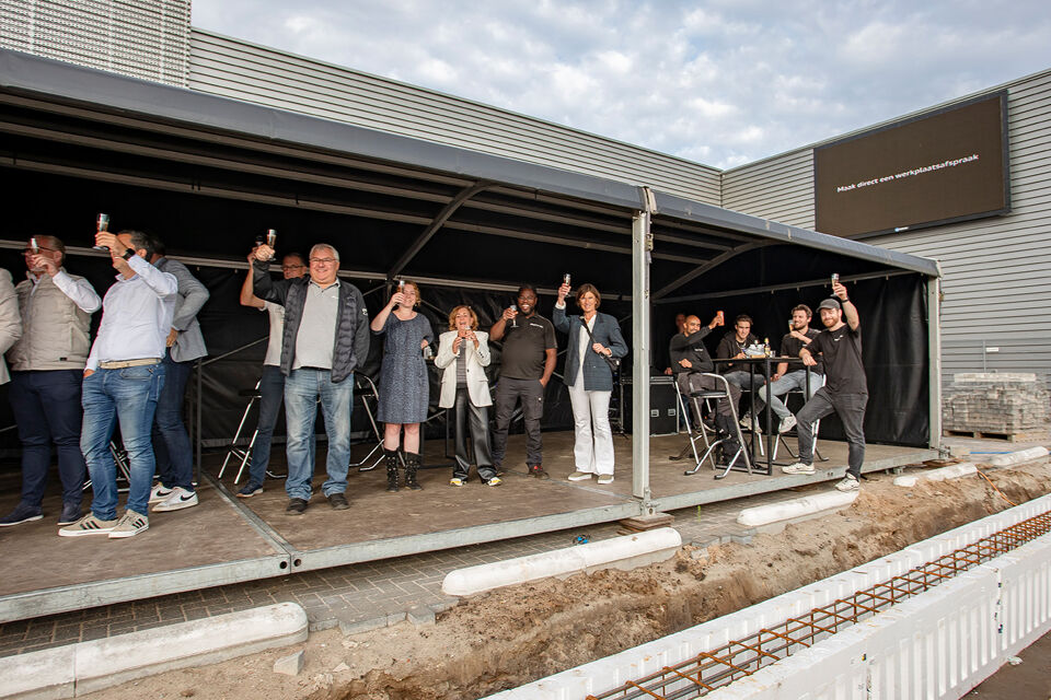 Feestelijke start nieuwbouw Skoda SEAT -11
