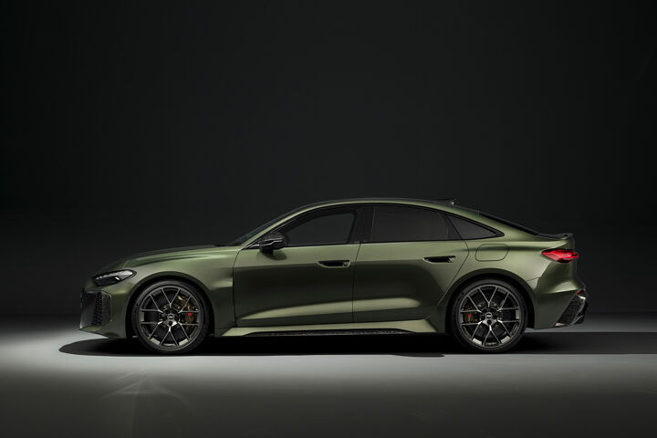 Nieuwe Audi RS 5 Limousine Slider Links