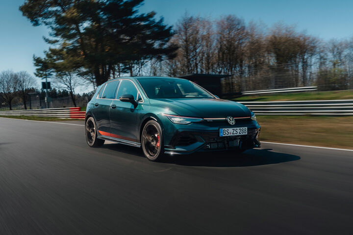 Volkswagen Golf GTI EDITION 50 - 1