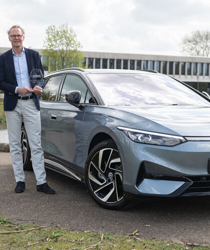 Volkswagen ID.7 Tourer - Hero mobile