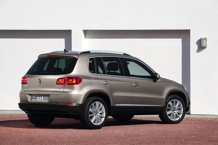 Volkswagen Tiguan - 12