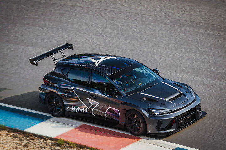 CUPRA - 2