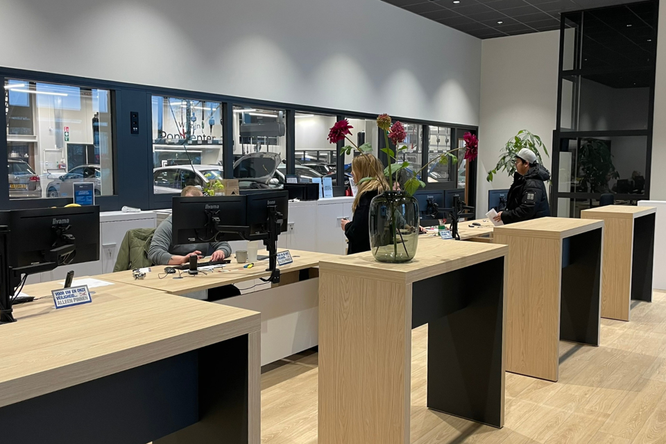 Pon Center Nieuwegein -8