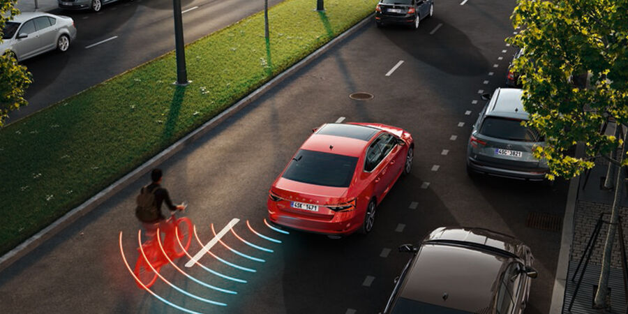 SKODA SUPERB COMBI - Content 7