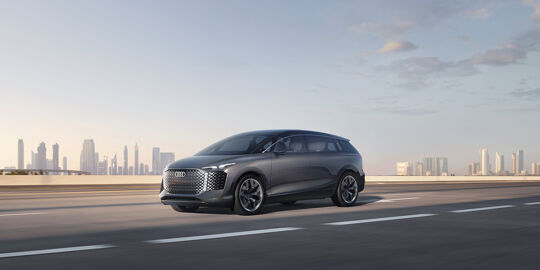Audi urbansphere concept car - content 5