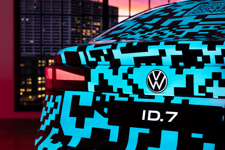 Volkswagen ID.7 - slider 6